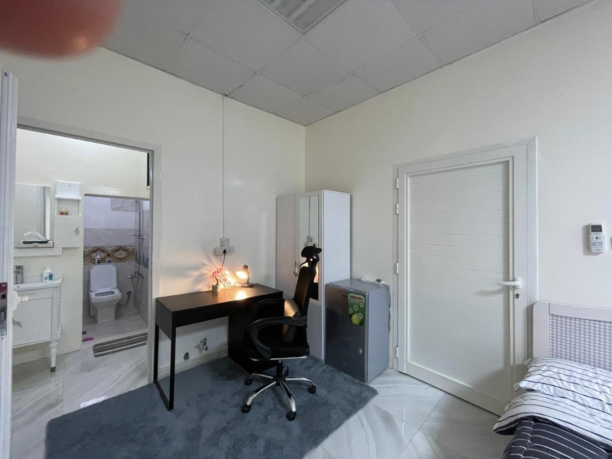 Private 2Bedroom Villa With T&B And Kitchenette Near Abu Dhabi International Airport Extérieur photo