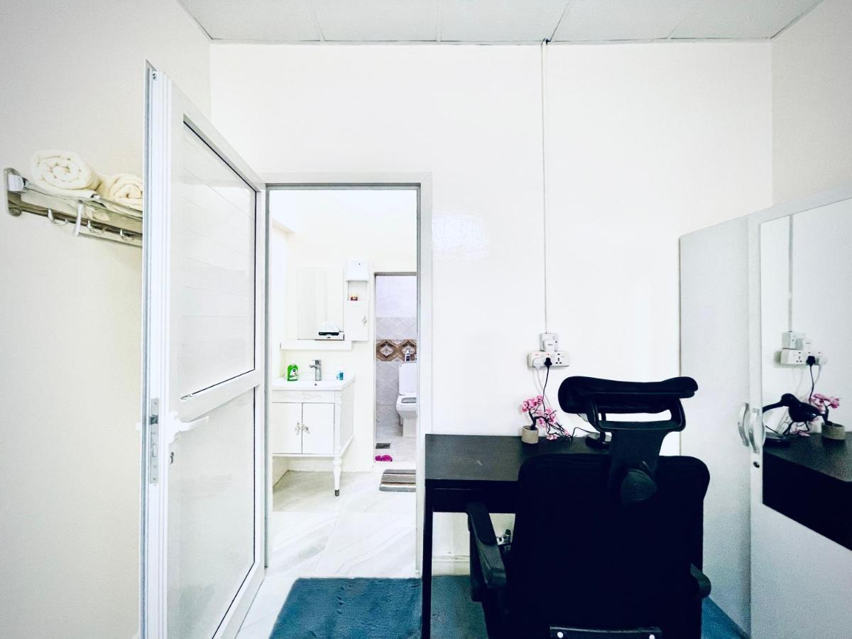 Private 2Bedroom Villa With T&B And Kitchenette Near Abu Dhabi International Airport Extérieur photo